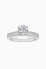 Round Cut Moissanite Ring