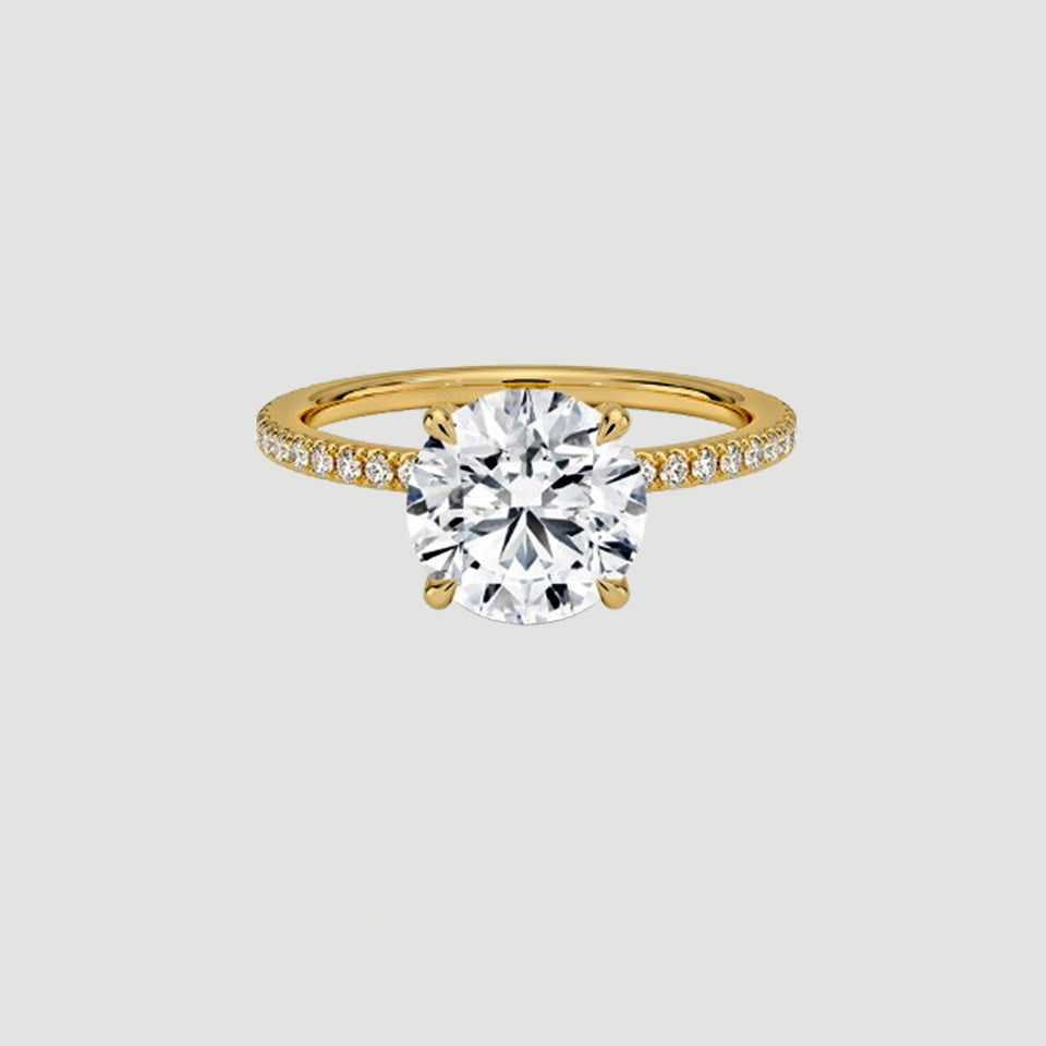 Round Cut Moissanite Diamond Ring