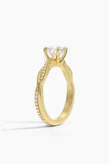 Round Shape Moissanite Twisted Ring