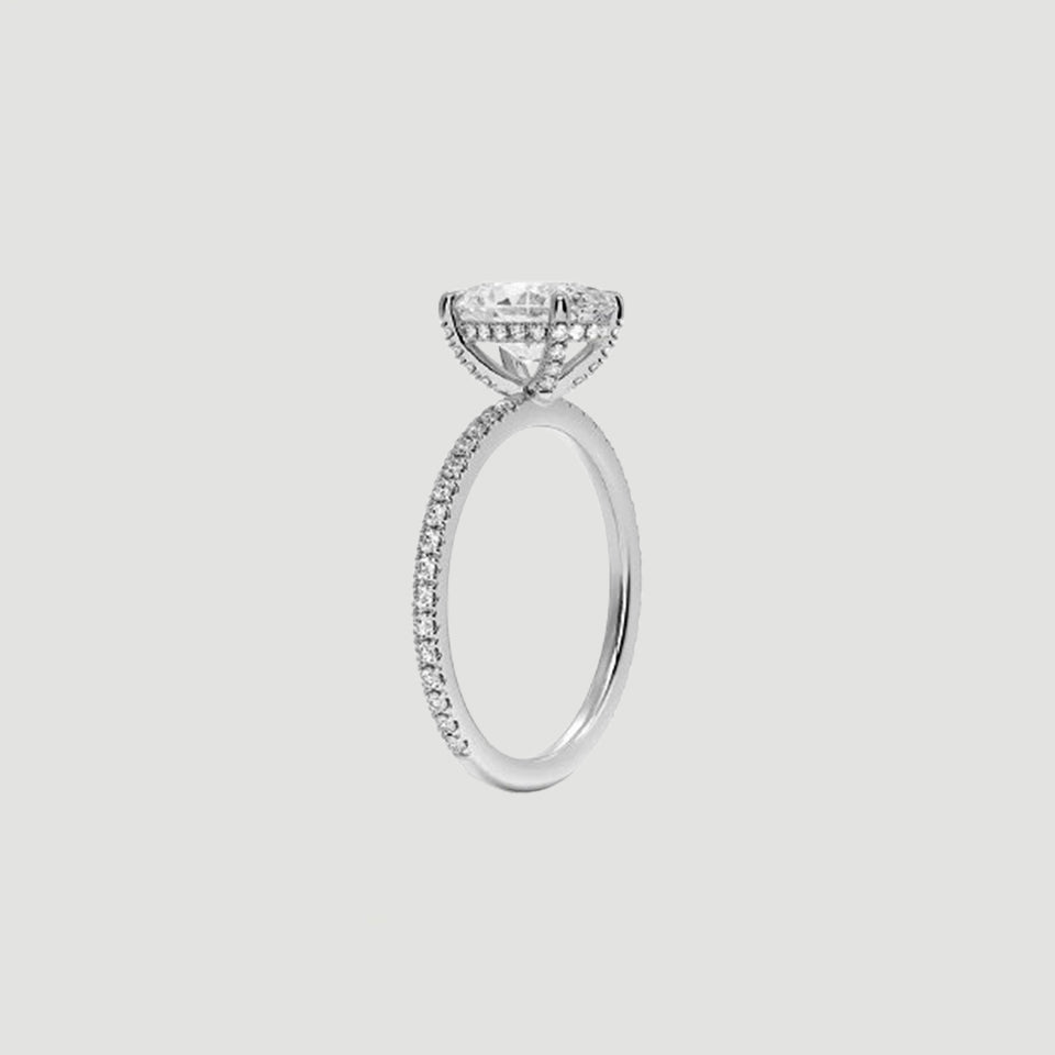 Oval Shape Moissanite Ring