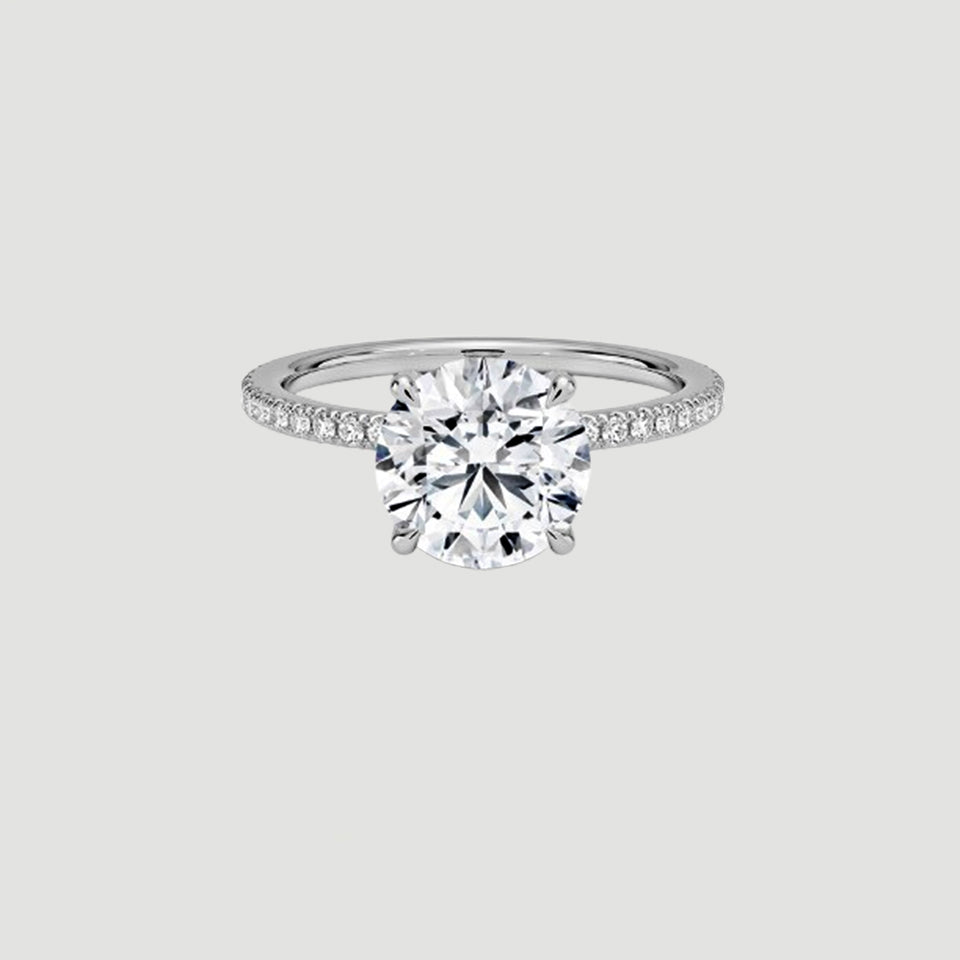 Round Cut Moissanite Diamond Ring