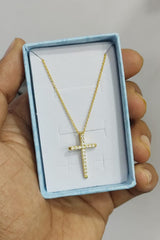 Delicate Cross Pendant Necklace