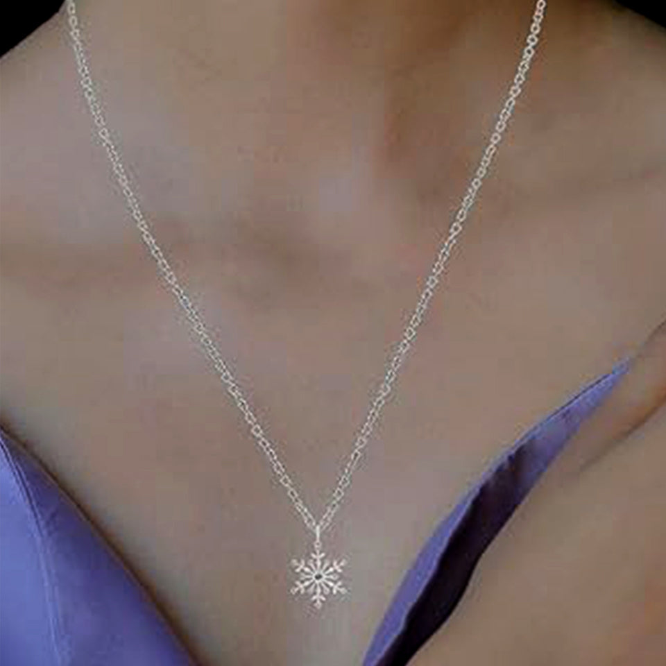 Solitaire Snowflake Pendant Necklace