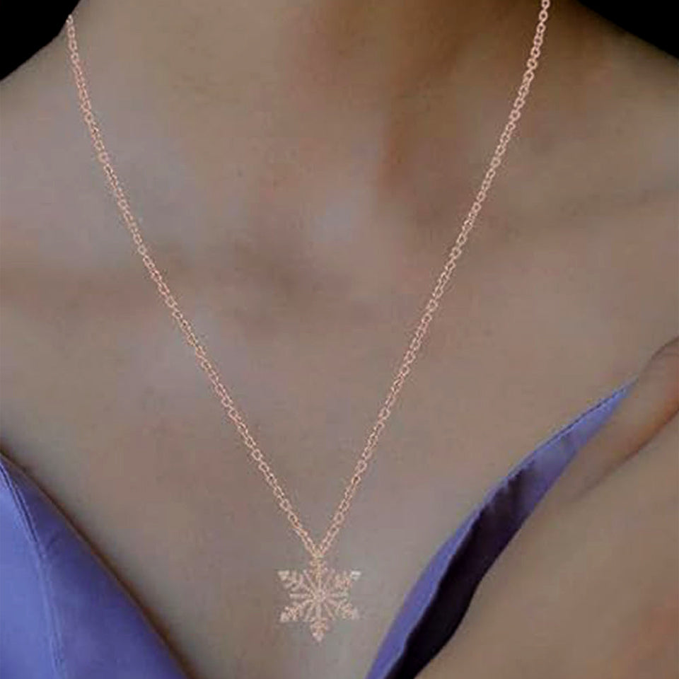 Blossom Snowflake Pendant Necklace