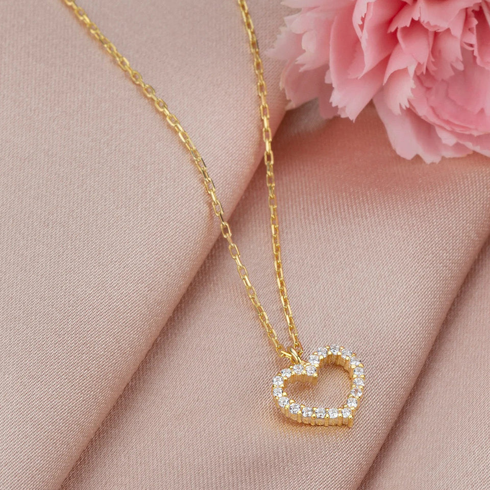 Outline Heart Pendant Necklace